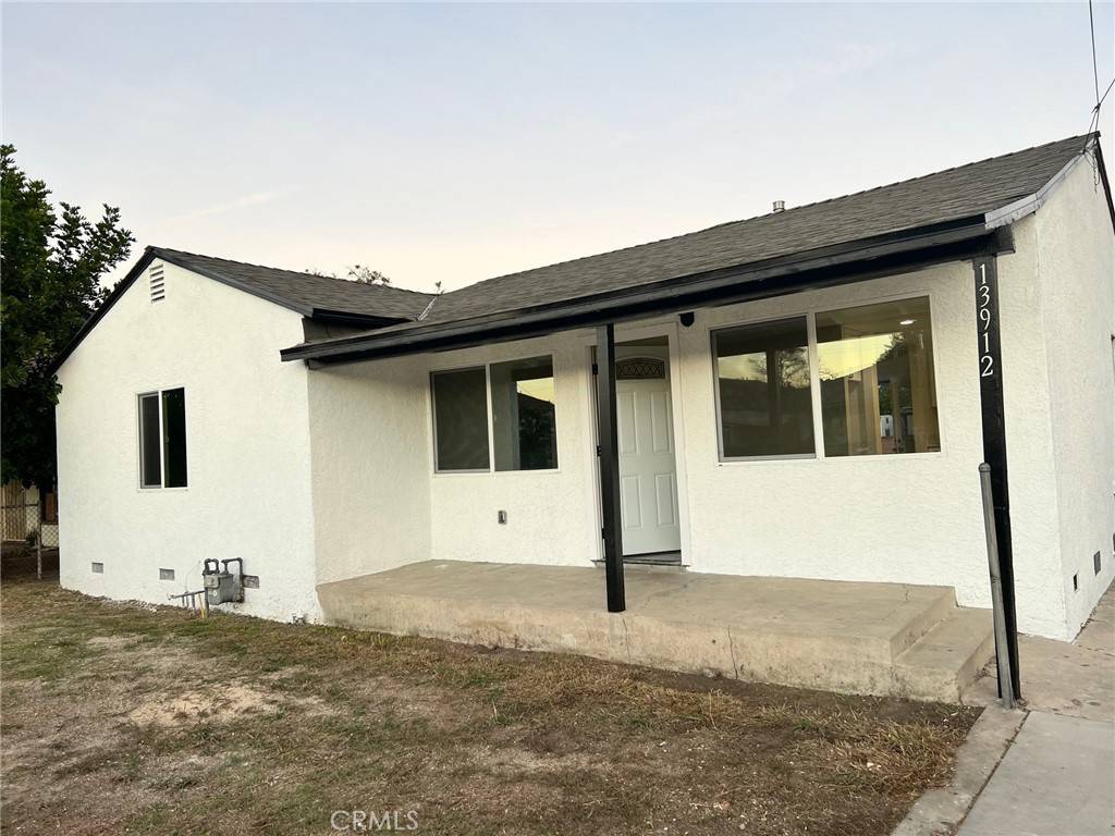 Westminster, CA 92683,13912 Locust ST