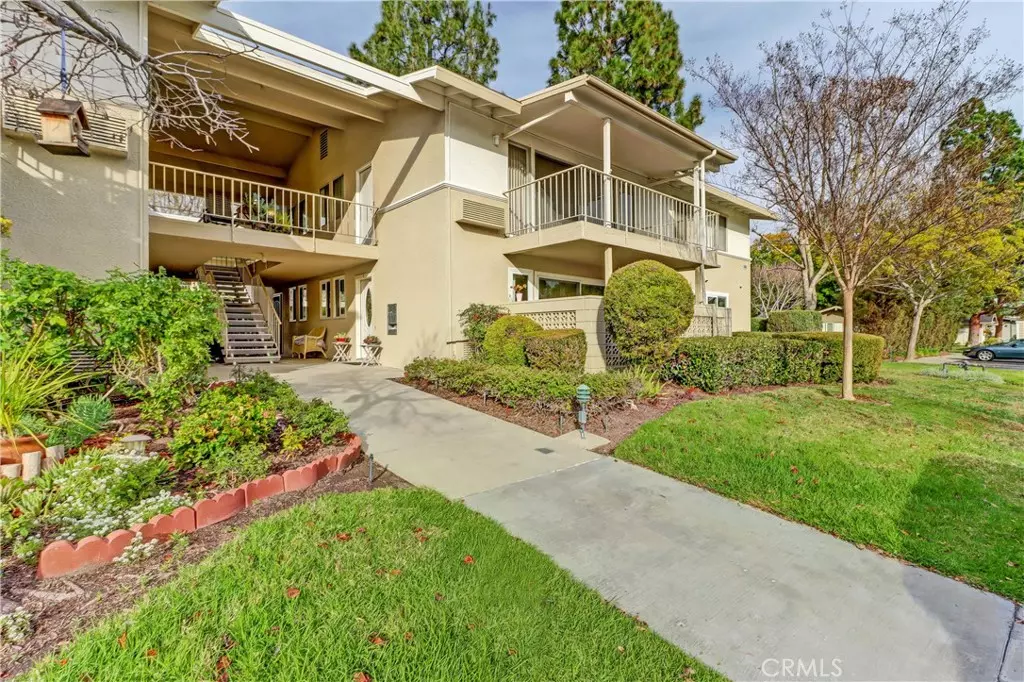 Laguna Woods, CA 92637,382 Avenida Castilla #D