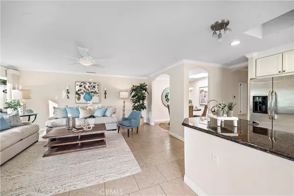 Laguna Woods, CA 92637,2036 Via Mariposa E #C