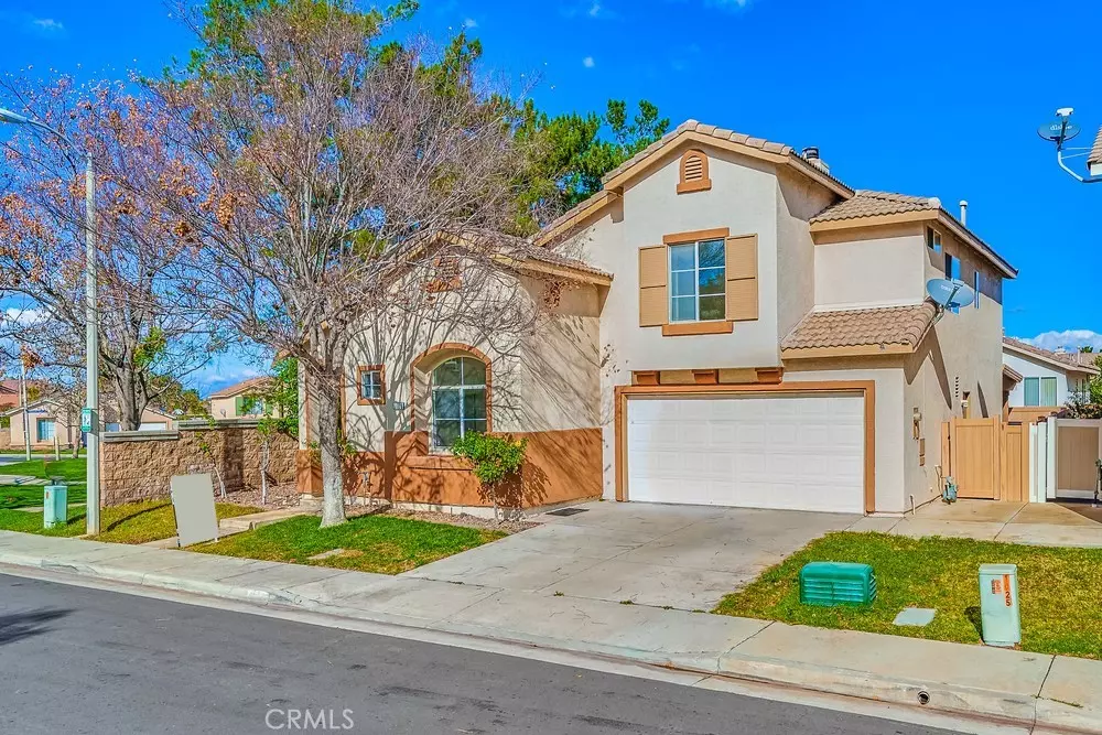 Corona, CA 92881,1019 Viewpointe LN