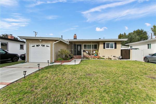 6141 E Huntdale ST, Long Beach, CA 90808