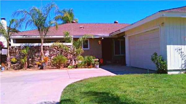 2171 Holly AVE, Escondido, CA 92027