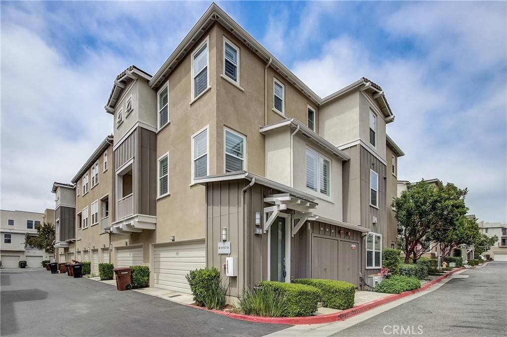 15 District DR, Aliso Viejo, CA 92656