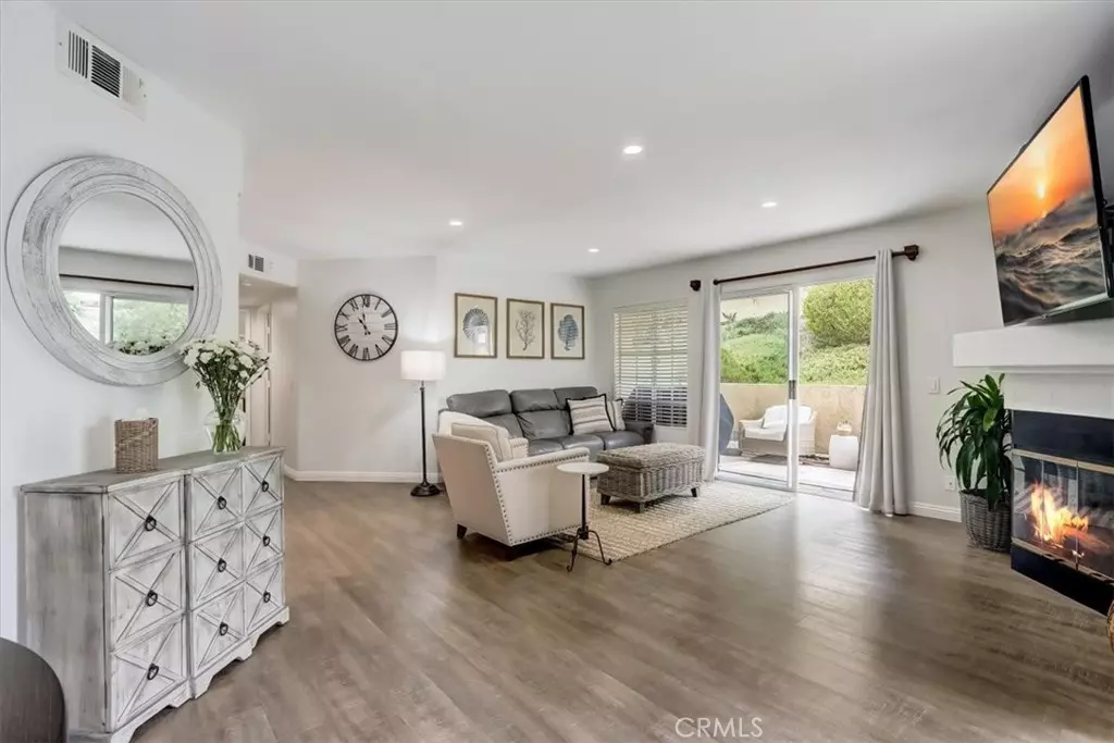 Laguna Niguel, CA 92677,25185 Via Terracina