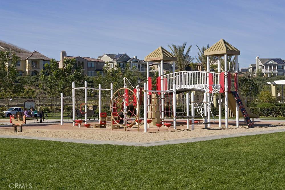 Ladera Ranch, CA 92694,7 Patina LN