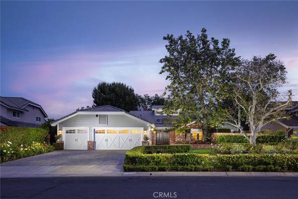 26061 Waterwheel PL, Laguna Hills, CA 92653