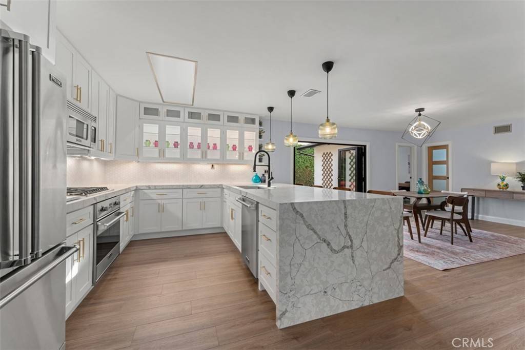 Costa Mesa, CA 92627,459 Lenwood CIR