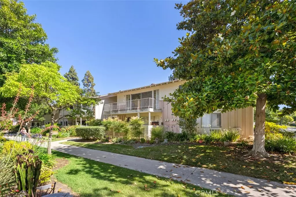 Laguna Woods, CA 92673,100 Via Estrada #O