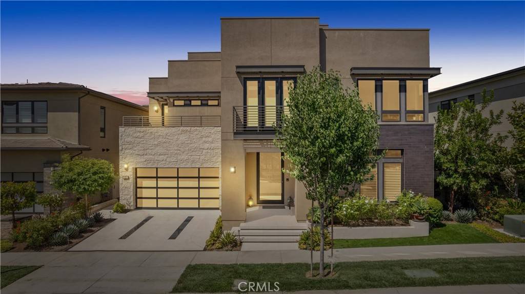 63 Lunar, Irvine, CA 92618