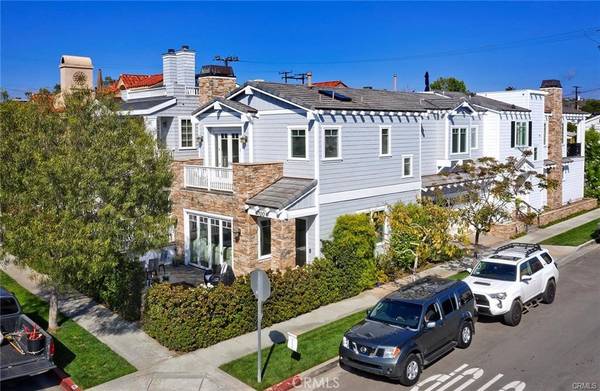 Corona Del Mar, CA 92625,700 Acacia AVE