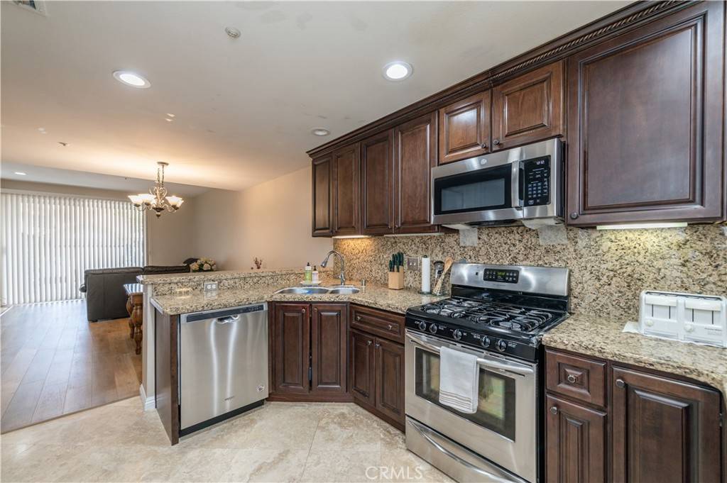 Corona, CA 92879,2901 Via Toscana #105