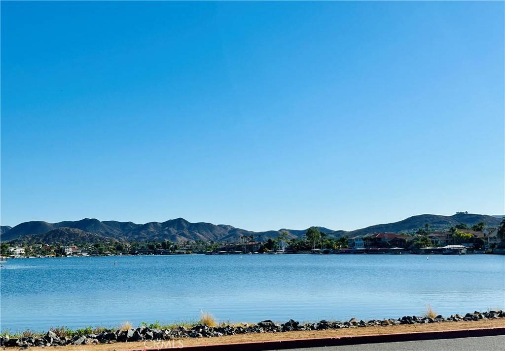 Canyon Lake, CA 92587,22630 Buttercup PL