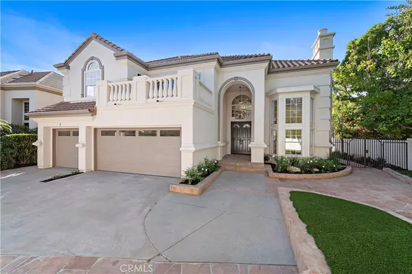 Rancho Santa Margarita, CA 92679,3 Coachman