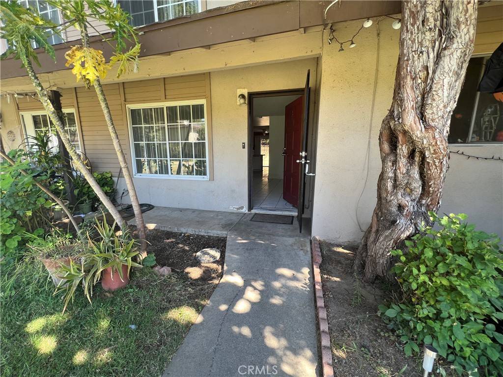 Santa Ana, CA 92701,521 S Lyon ST #35