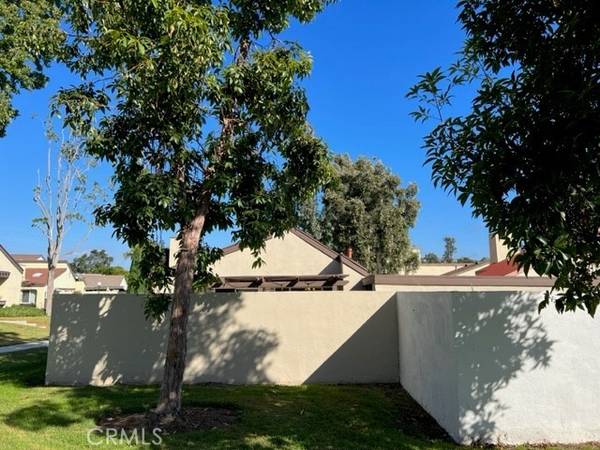 San Juan Capistrano, CA 92675,27615 Morningstar LN