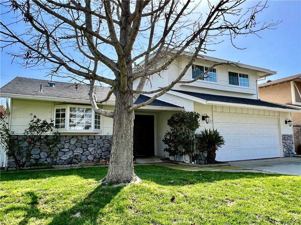 Huntington Beach, CA 92646,9422 Nantucket DR