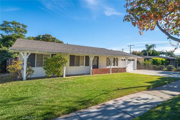 184 E Bay, Costa Mesa, CA 92627