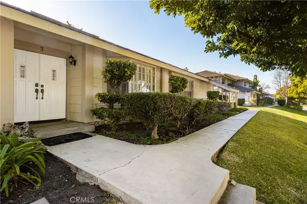 7 W Yale #5, Irvine, CA 92604