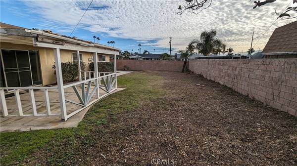 Huntington Beach, CA 92649,16411 Golden Gate LN