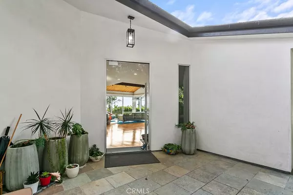 San Clemente, CA 92672,510 Avenida La Costa