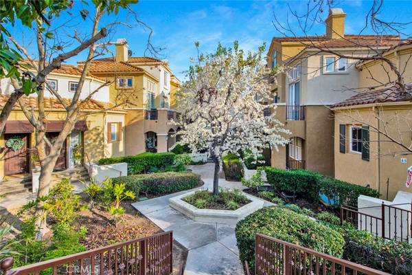 Rancho Santa Margarita, CA 92688,21 Via Pamplona