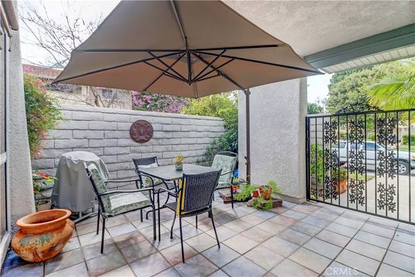 Laguna Woods, CA 92637,2220 Via Mariposa #A