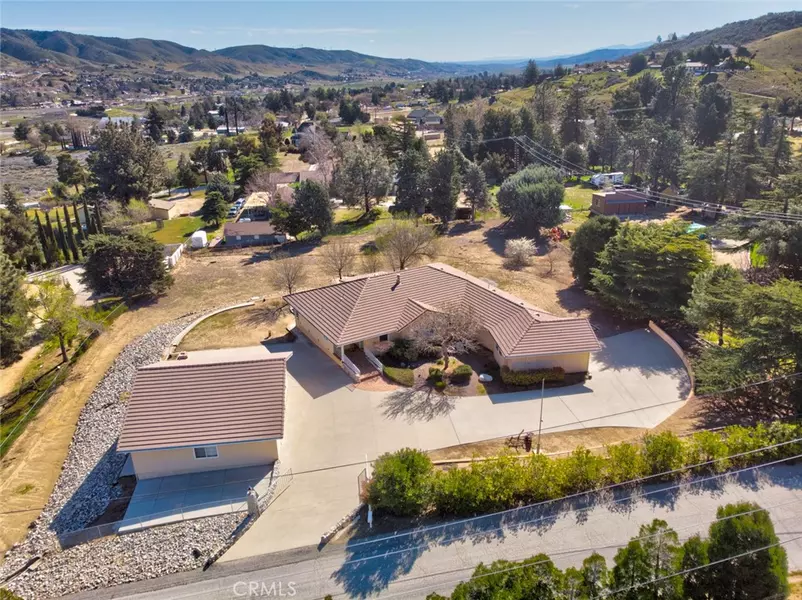 40208 98th St W, Leona Valley, CA 93551