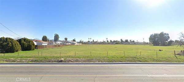 878 W 7th ST, San Jacinto, CA 92582