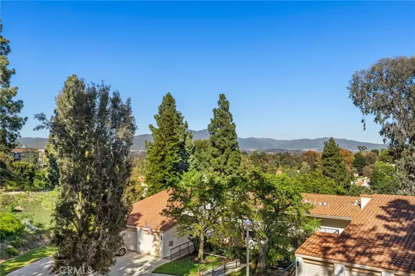 3363 Monte Hermoso #2A, Laguna Woods, CA 92637