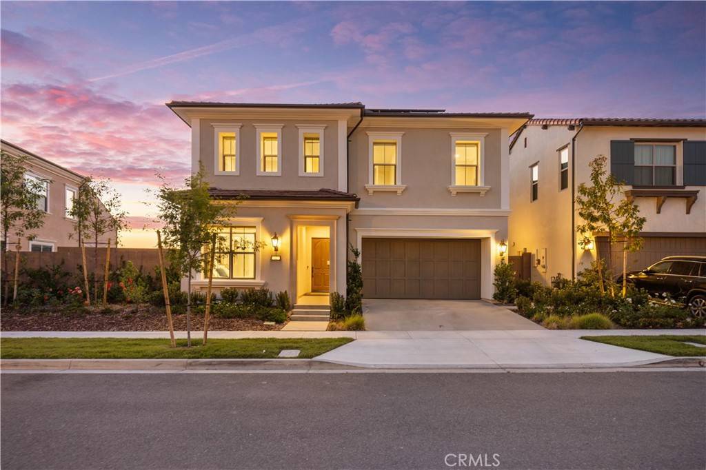 Irvine, CA 92602,63 Longchamp