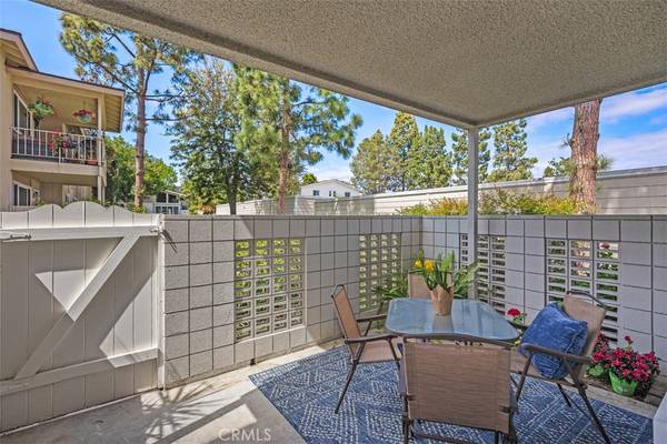 Laguna Woods, CA 92637,379 Avenida Castilla #B