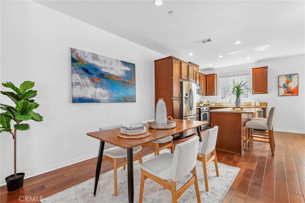 Buena Park, CA 90621,76 Culp CT