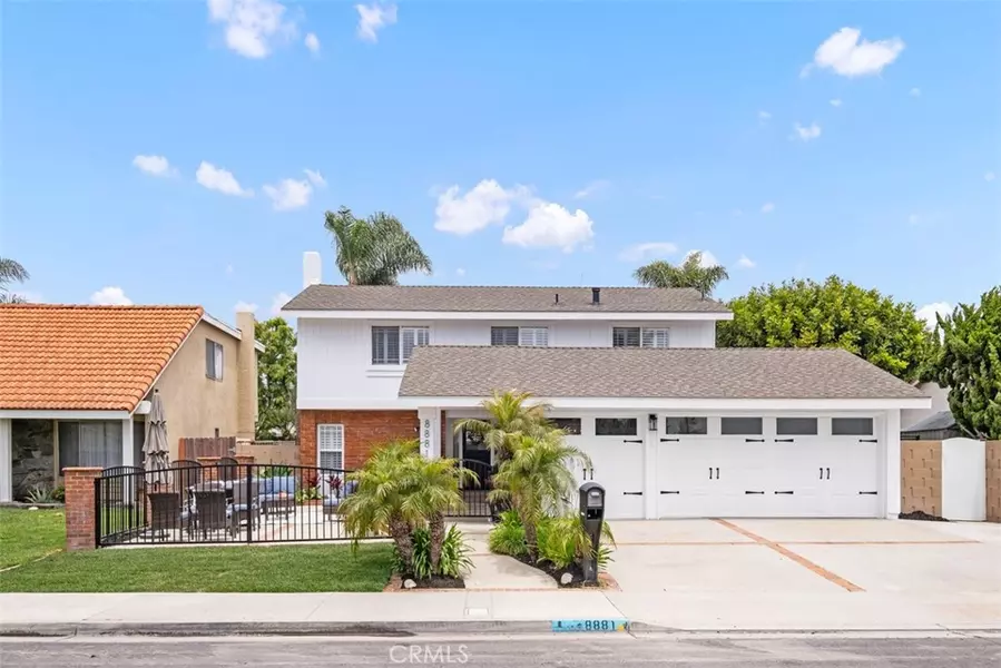 8881 Henton DR, Huntington Beach, CA 92646