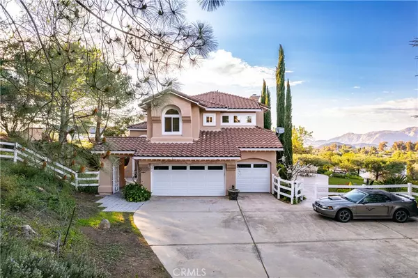 2576 Dortmund PL, Alpine, CA 91901