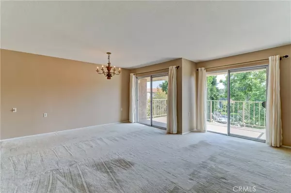 Laguna Woods, CA 92637,2396 Via Mariposa W #3H