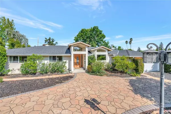 Los Altos, CA 94024,1023 Yorkshire DR