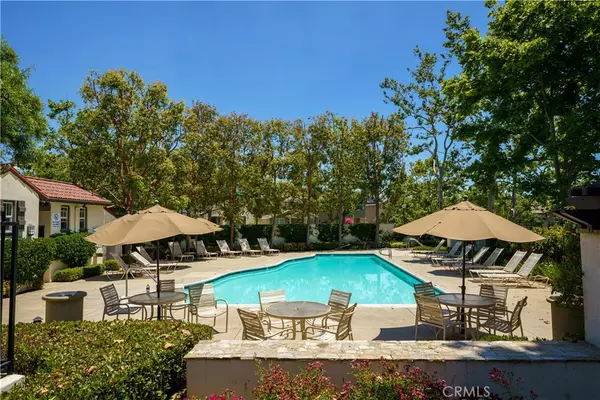 Rancho Santa Margarita, CA 92688,37 Paseo Vespertino