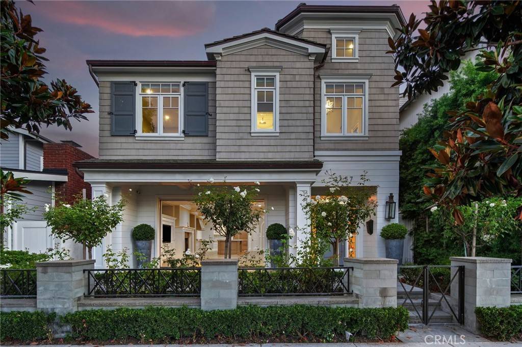 Newport Beach, CA 92661,2157 E Ocean BLVD