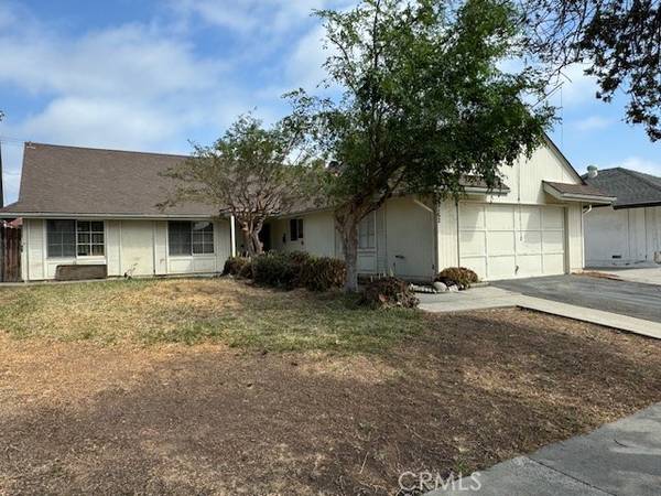 23152 El Caballo Street,  Lake Forest,  CA 92630