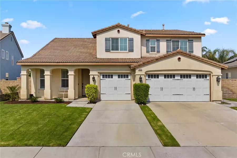 6435 Red Oak DR, Eastvale, CA 92880