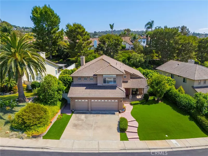 2010 Via Vina, San Clemente, CA 92673