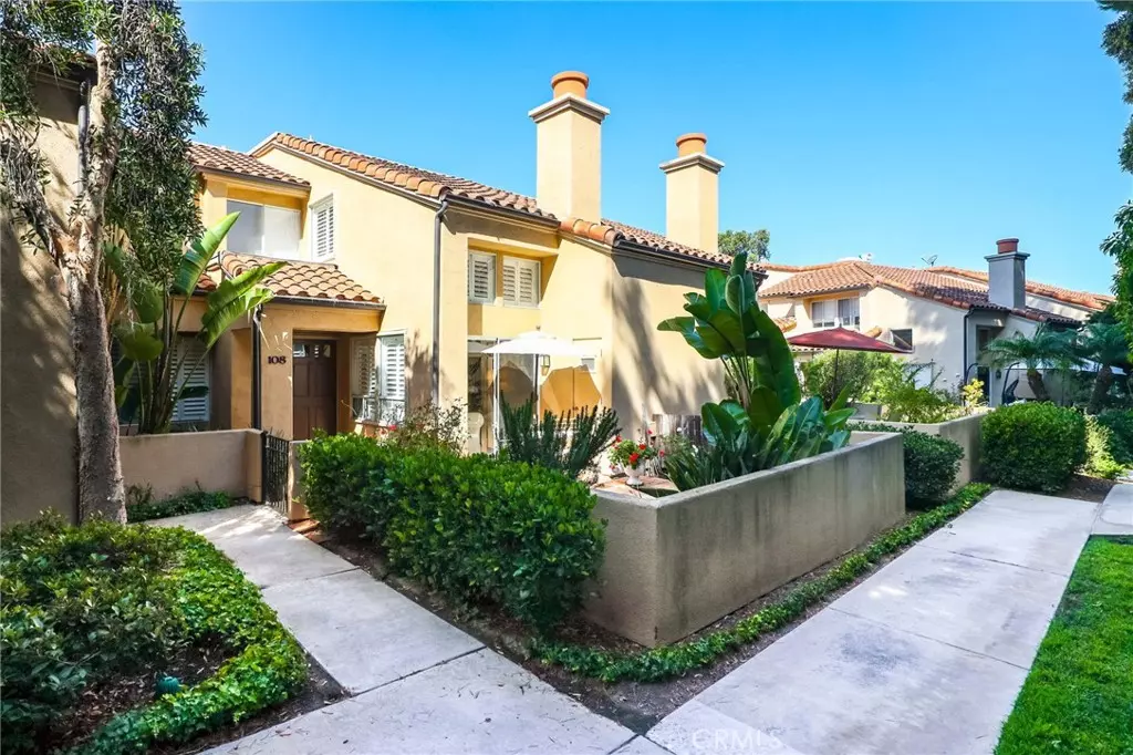 Newport Beach, CA 92660,108 Corsica DR