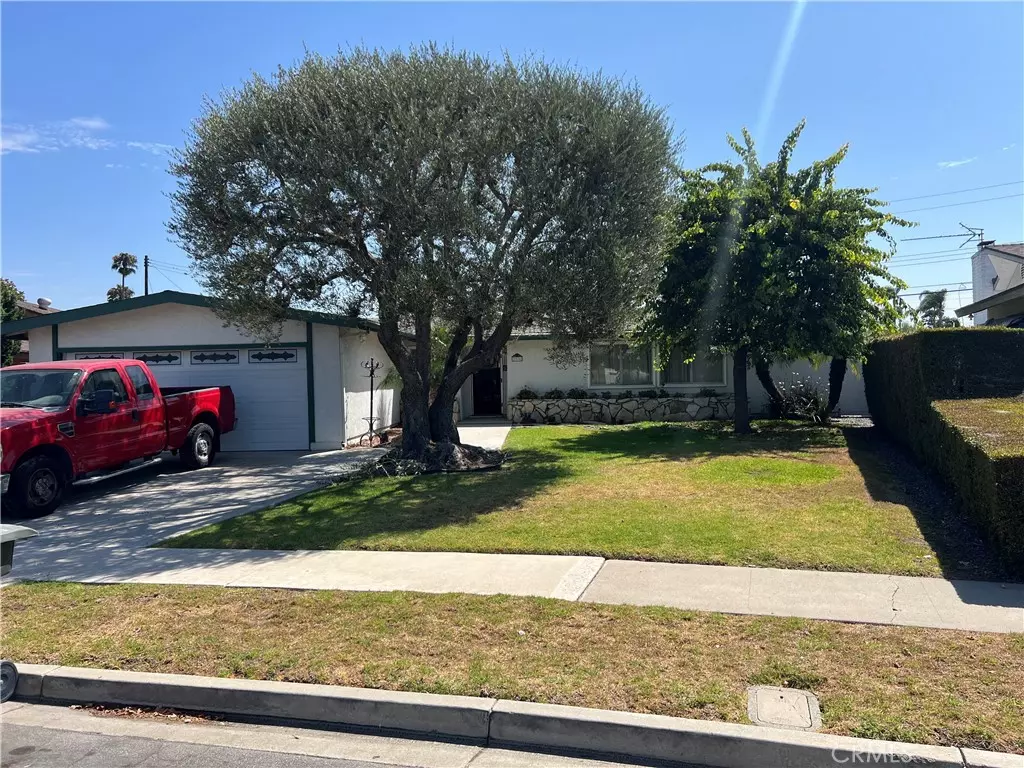 Costa Mesa, CA 92626,2976 Bimini PL