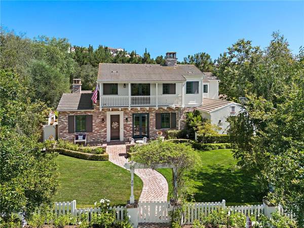 20 Kelly LN, Ladera Ranch, CA 92694