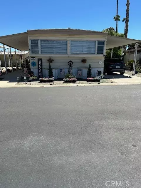 Hemet, CA 92545,601 N Kirby ST #106