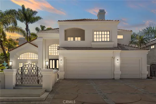 6521 Silverspur LN, Huntington Beach, CA 92648