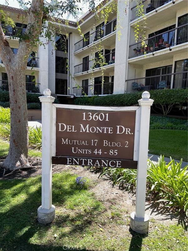 Seal Beach, CA 90740,13601 Del Monte DR #55