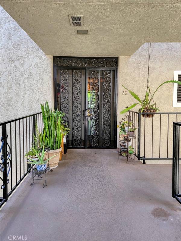 Laguna Woods, CA 92637,2392 Via Mariposa W #2C