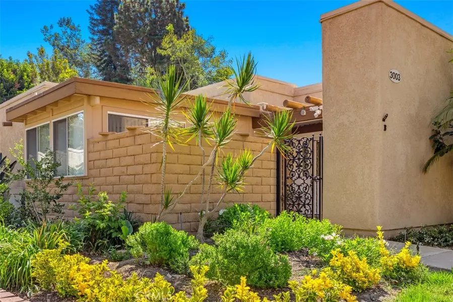 3003 VIA BUENA #B, Laguna Woods, CA 92637