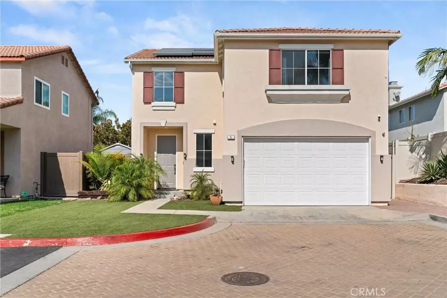 1 Via Acosta, Rancho Santa Margarita, CA 92688